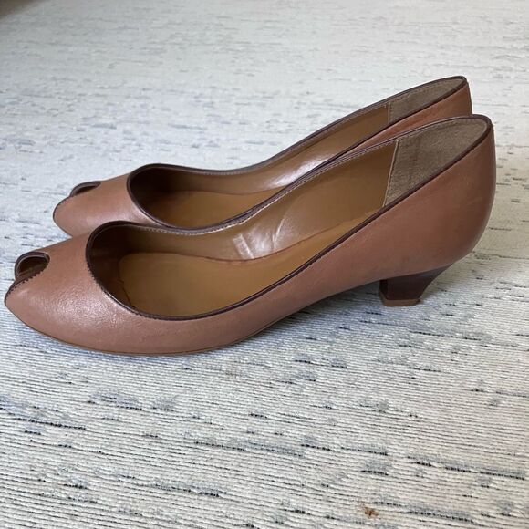 MARIANA by GOLC Nude Peep Toe Heels Size 9 - Picture 7 of 10